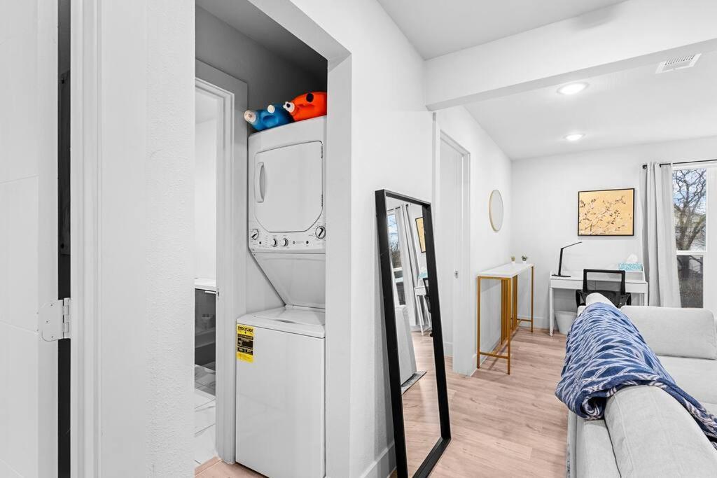 Stylish 2 Bed 1 Mile To Downtown Free Parking Villa Dallas Exteriör bild